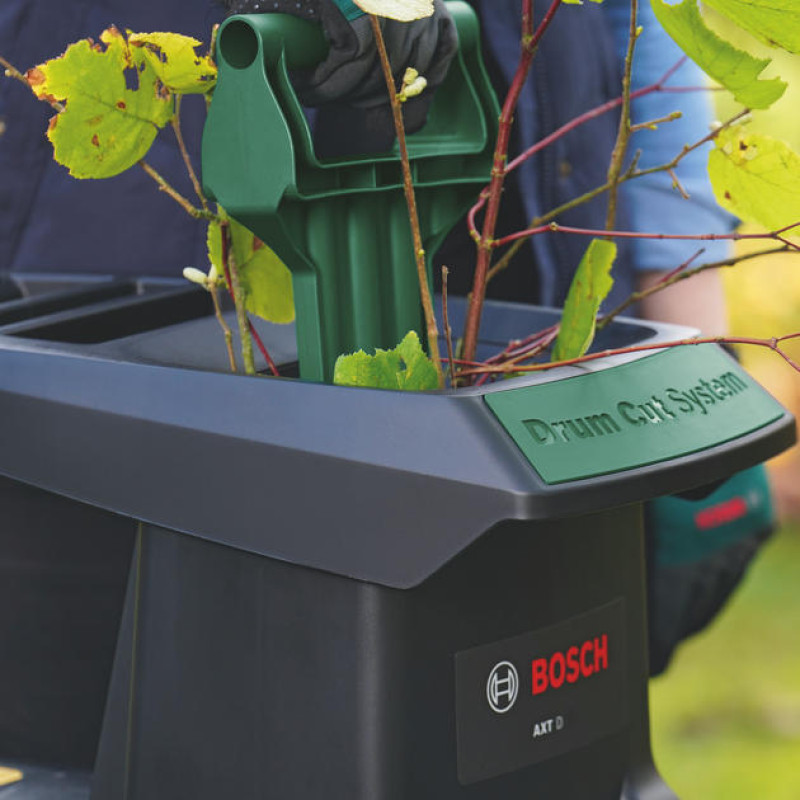 BOSCH Подрібнювач садовий AXT22D 2200Вт 40 об/хв 38мм 53 л. 31.3кг ріжуча система Turbine-Cut низькошумний (0600803003)