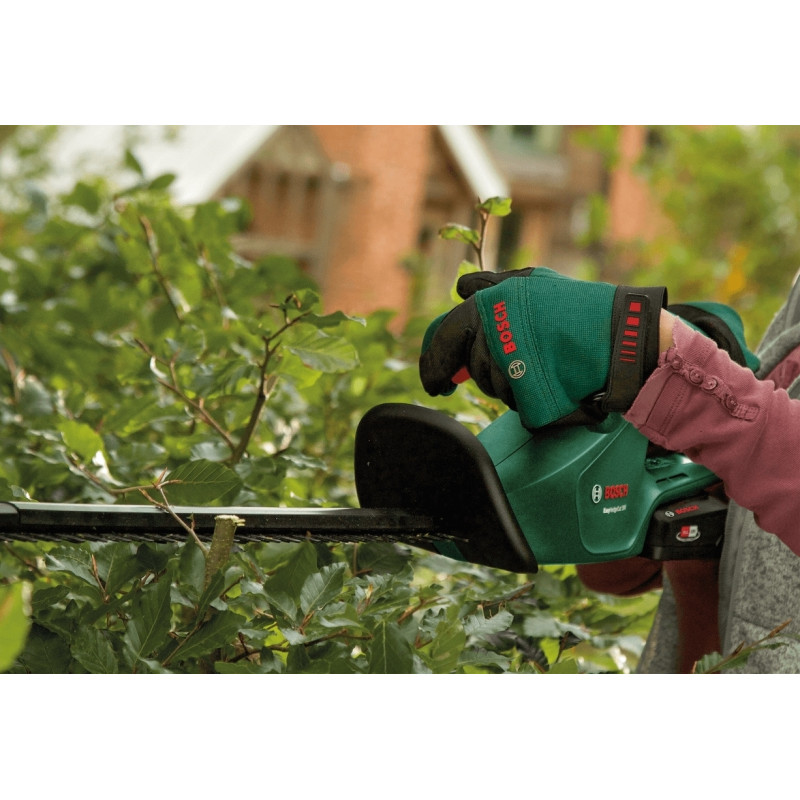 BOSCH Кущоріз акумуляторний EasyHedgeCut 18-45 18В лезо 45см крок різу 15мм 3.02кг без АКБ та ЗП (0600849H03)