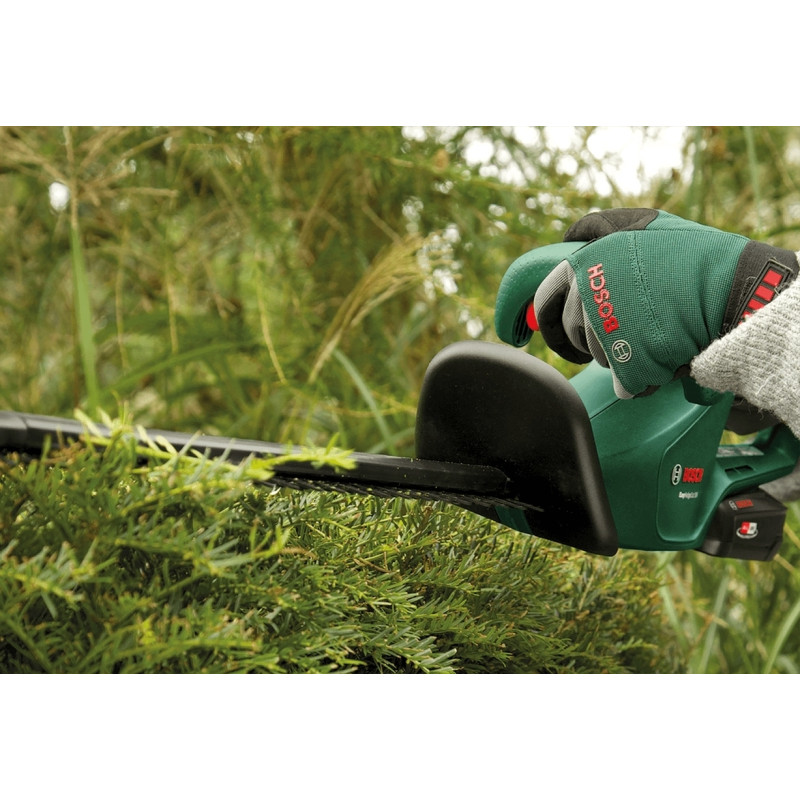 BOSCH Кущоріз акумуляторний EasyHedgeCut 18V-52-13 18В лезо 52см крок різу 15мм 3.28кг без АКБ та ЗП (0600849M00)