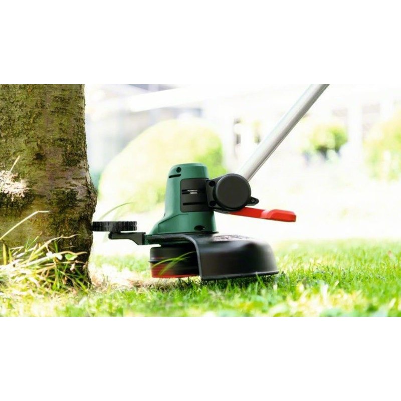 BOSCH Тример садовий акумуляторний UniversalGrassCut 18V-260 1х2.5А·год 26см 2.3кг (06008C1D03)