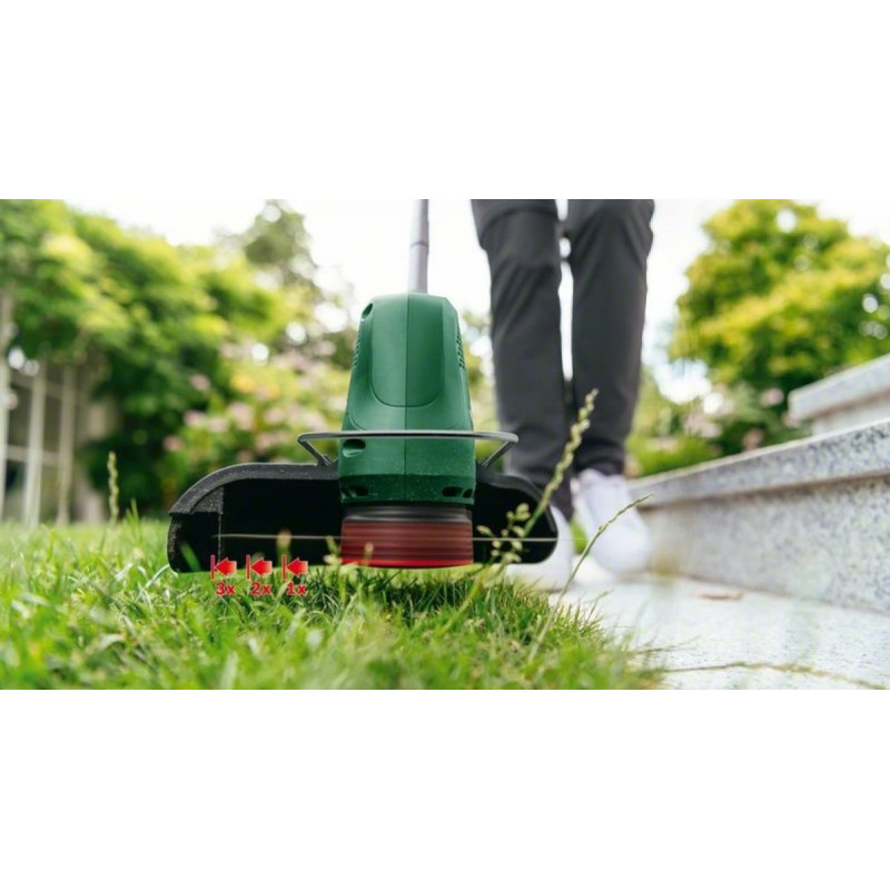 BOSCH Тример садовий акумуляторний UniversalGrassCut 18V-26 26см 2.3кг (без АКБ та ЗП) (06008C1D04)
