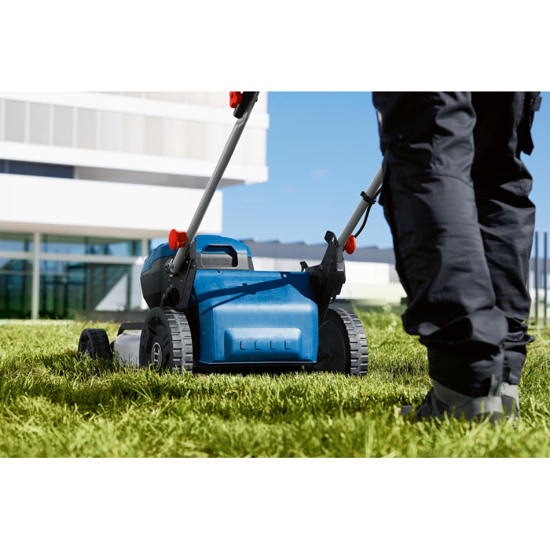 BOSCH Газонокосарка акумуляторна GRA 18V2-460 18В 46см 60л 30-70мм 23кг без АКБ та ЗП (06008C8000)