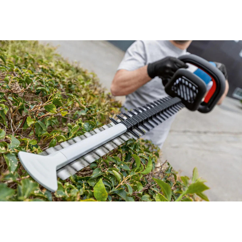 BOSCH Кущоріз акумуляторний GHE 18V-60 18В 60мм крок різу 23мм 2.3кг без АКБ та ЗП (06008C9000)