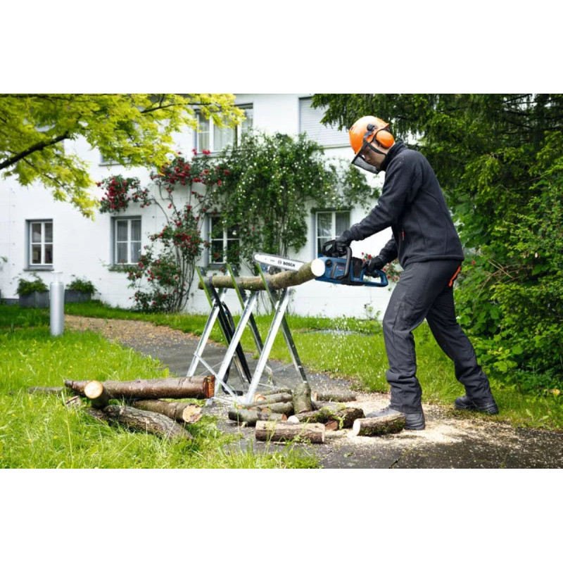 BOSCH Пила ланцюгова акумуляторна GKE 18V-4018В шина 40см 3.7кг без АКБ та ЗП (06008D3000)