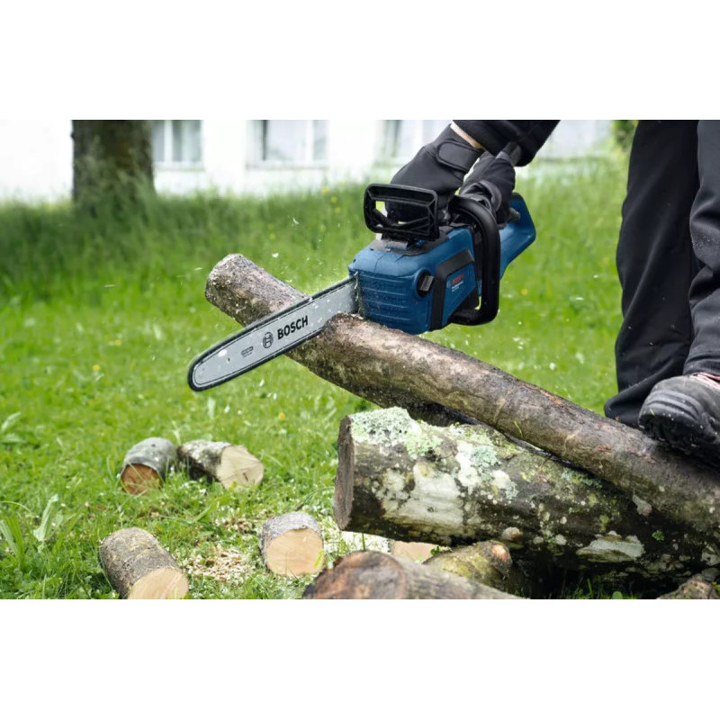 BOSCH Пила ланцюгова акумуляторна GKE 18V-4018В шина 40см 3.7кг без АКБ та ЗП (06008D3000)