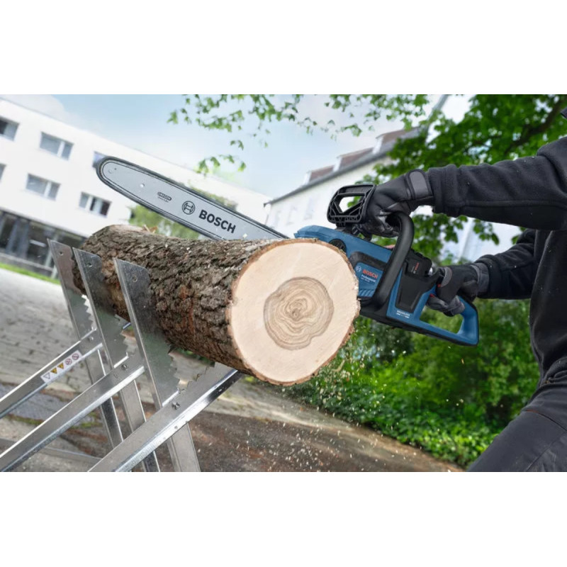 BOSCH Пила ланцюгова акумуляторна GKE 18V-4018В шина 40см 3.7кг без АКБ та ЗП (06008D3000)