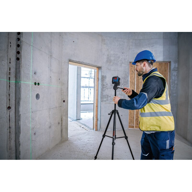 BOSCH Лазерний нівелір GLL 12-22 G, до 12м, 0.3мм/м, чохол, чохол, 0.35кг (0601065320)