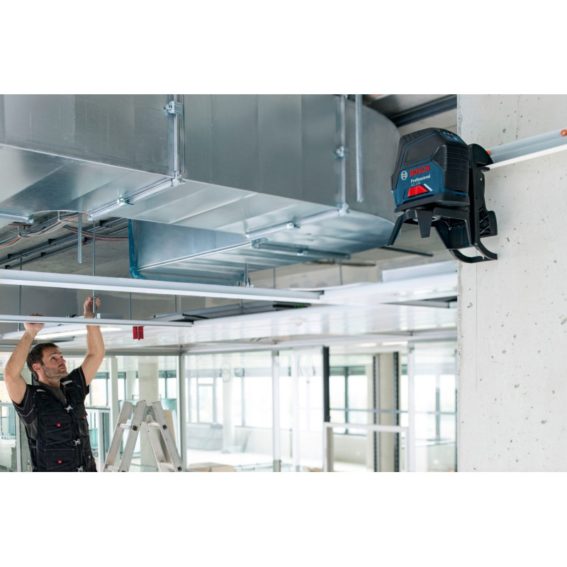 BOSCH Нівелір лазерний GCL2-50+RM1+BM3 до 20м, ±0.3мм/м, 4AAx1.5В, IP54, чохол, мішеннь, кейс, 0.6кг (0601066F02)