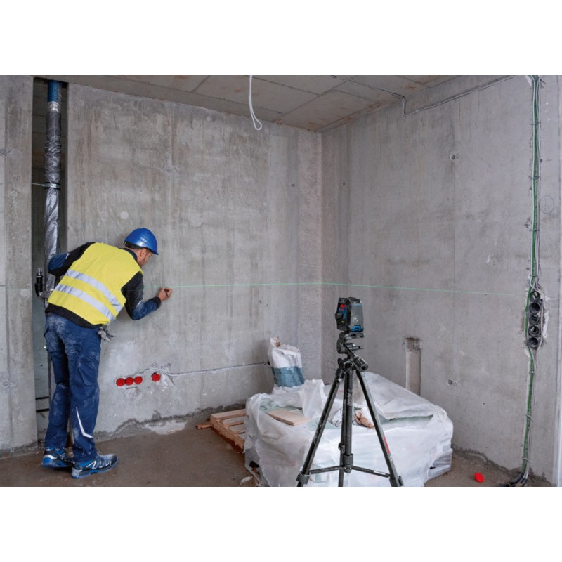 BOSCH Нівелір лазерний Professional GCL 2-50 G, до 15 м, ± 0.3 мм/м, в чемодані з тримачем RM 10, затиском DK 10, чохлом, мішенню, 0.58 кг (0601066M02)