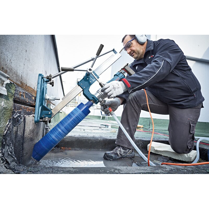 BOSCH Дрель алмазного сверления GDB 180 WE (0601189800)