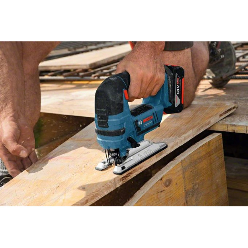 BOSCH Лобзик GST 18 V-LI B, акум., 18В, хід 23мм, 2,1кг, Solo (06015A6100)