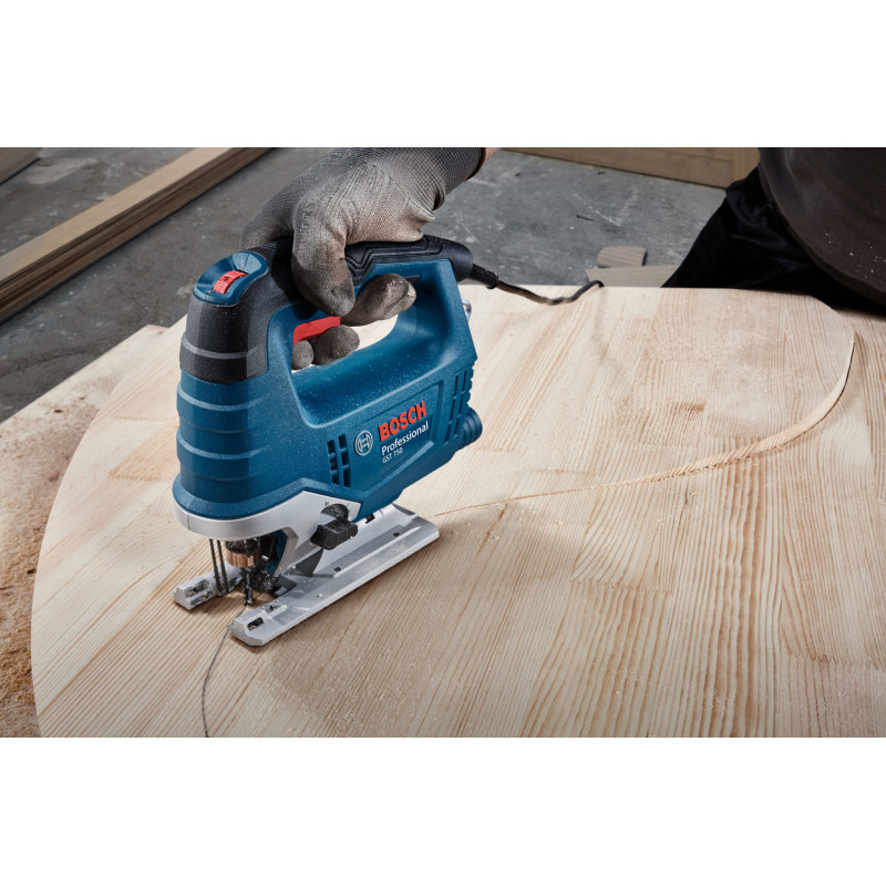 BOSCH Лобзик GST 750 520Вт SDS 800-3200об·хв хід 20 мм 23кг кейс (06015B4121)