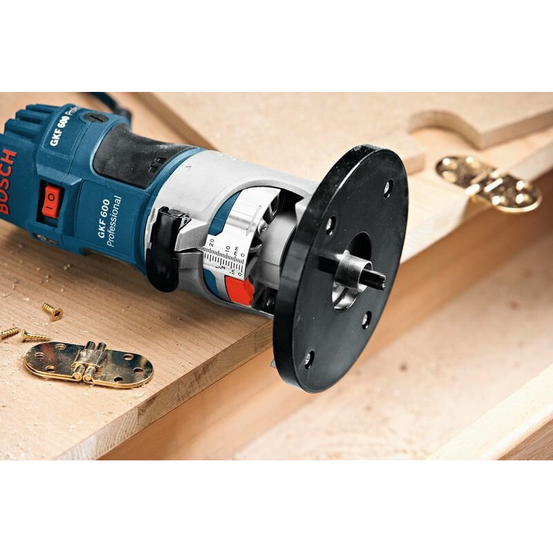 BOSCH Фрезер ручний (крайковий) GKF 600 (060160A100)