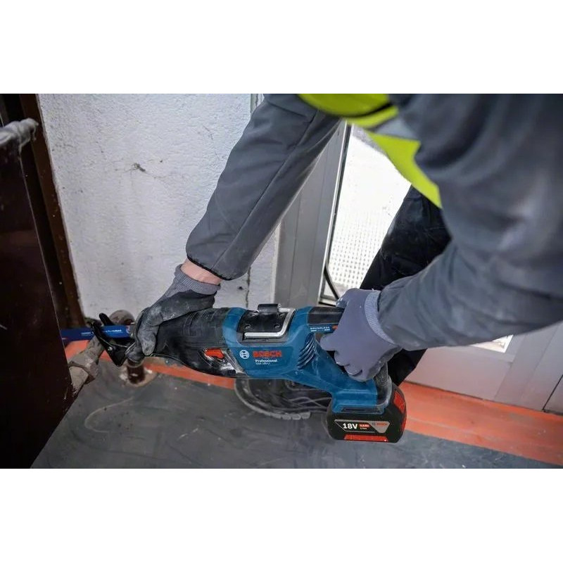 BOSCH Пила шабельна акумуляторна GSA 185-LI, 18 В, пропил 230мм, хід 28мм, 3.2кг без АКБ та ЗП (06016C0020)
