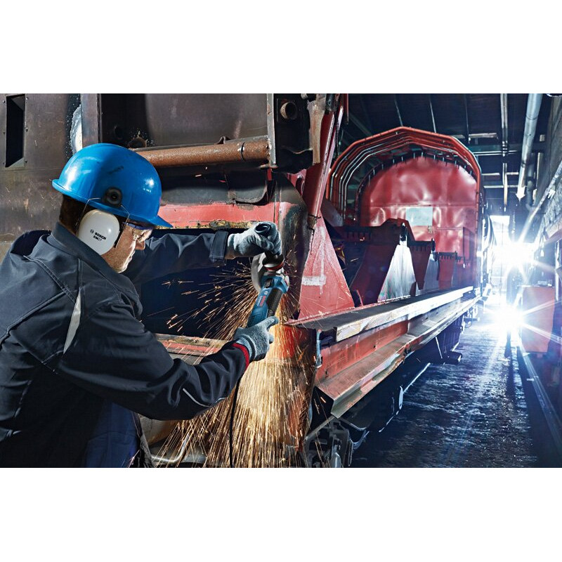BOSCH Шліфмашина кутова (болгарка) Professional GWS 19-125 CI, 125 мм, 1900 Вт, 11500 об/хв, 2.5 кг (060179N002)