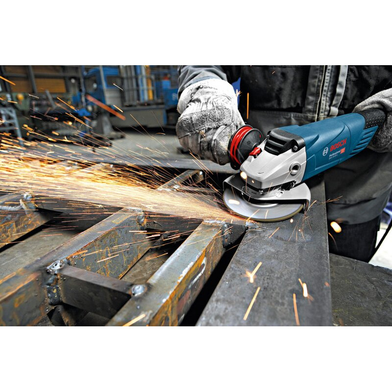 BOSCH Шлифмашина угловая (болгарка) Professional GWS 18-150 L, 150 мм, 1800 Вт, 10000 об/хв, М14, 2.6 кг (06017A5000)