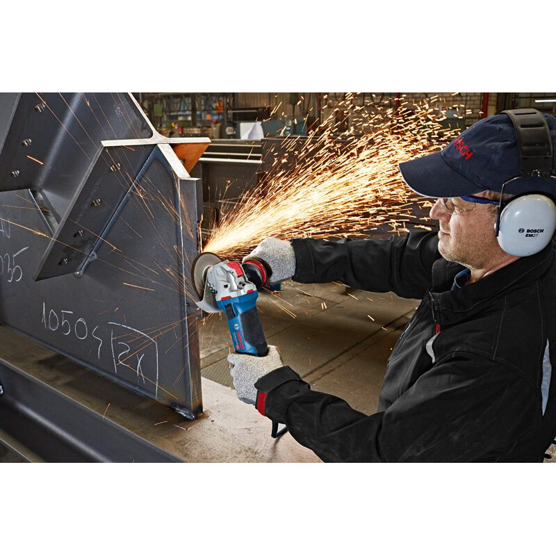 BOSCH Угловая шлифмашина (болгарка) GWS 19-125 S X-LOCK, 125мм, 1900Вт, 2800-11500 об/мин (06017C8002)