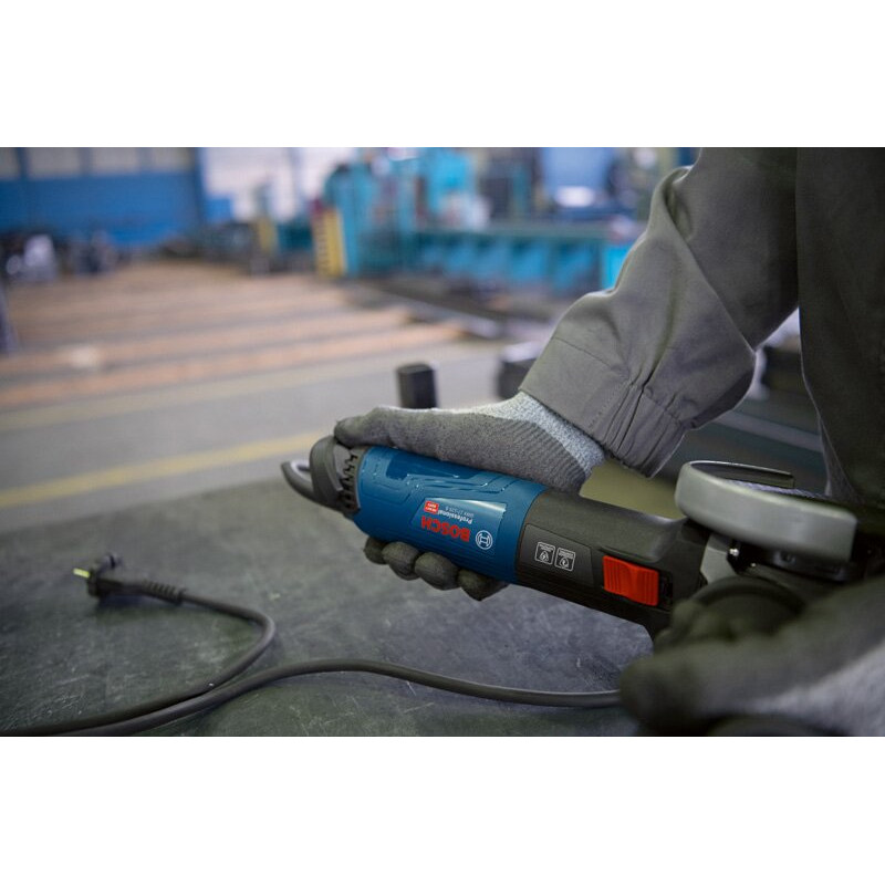 BOSCH Шлифмашина угловая (болгарка) GWS 17-125 S (06017D0300)