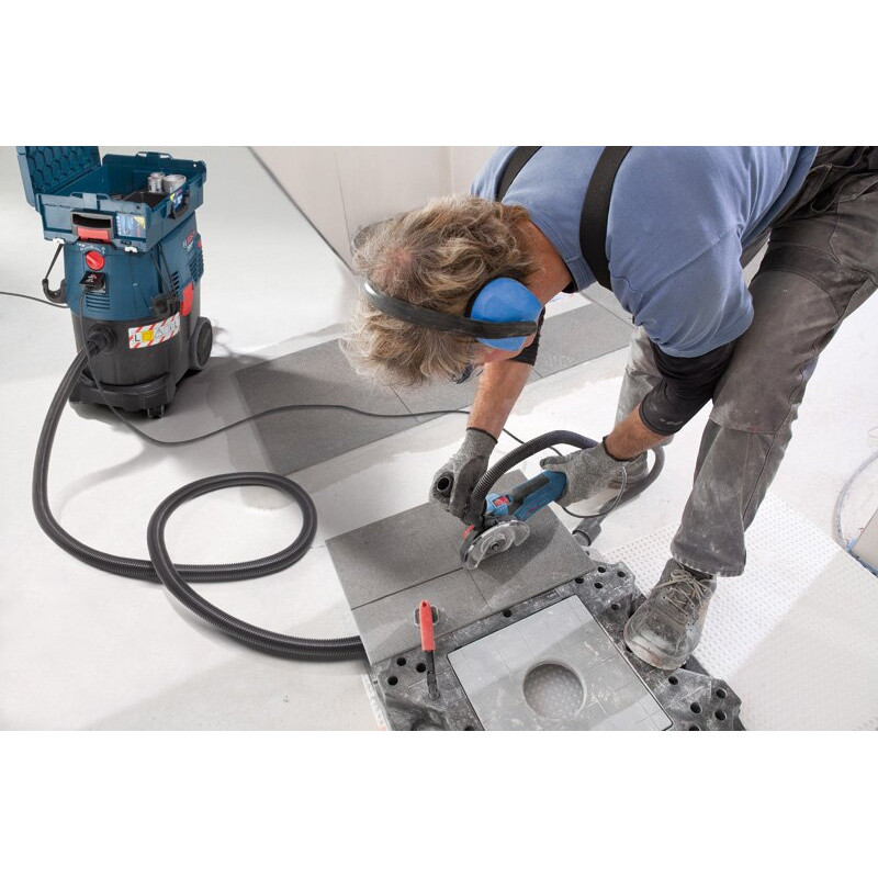 BOSCH Пилосос професійний GAS 35 L SFC+, 1200Вт, 254мБар, контейнер 35л, 11.6кг (06019C3000)
