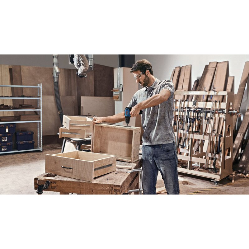 BOSCH Ударная дрель-шуруповерт GSB 12V-30 (Без АКБ и ЗУ) (06019G9102)