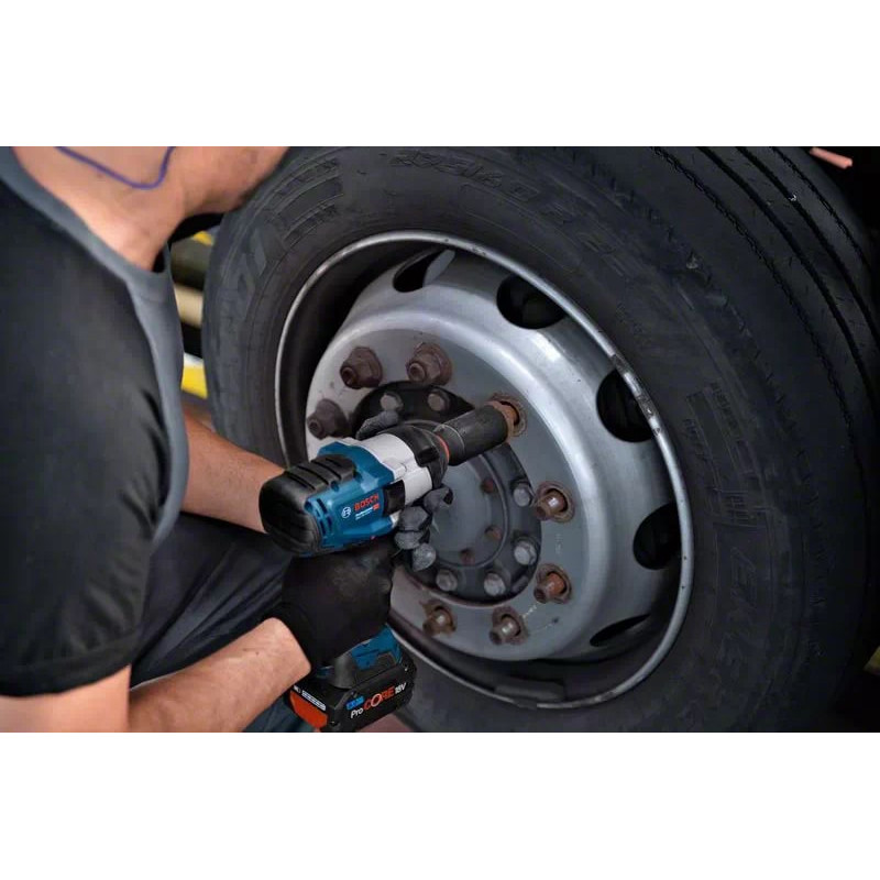 BOSCH Гайковерт ударний GDS 18V-1050 H, 18В, 2xPC8.0 GAL1880 L-Boxx (06019J8502)