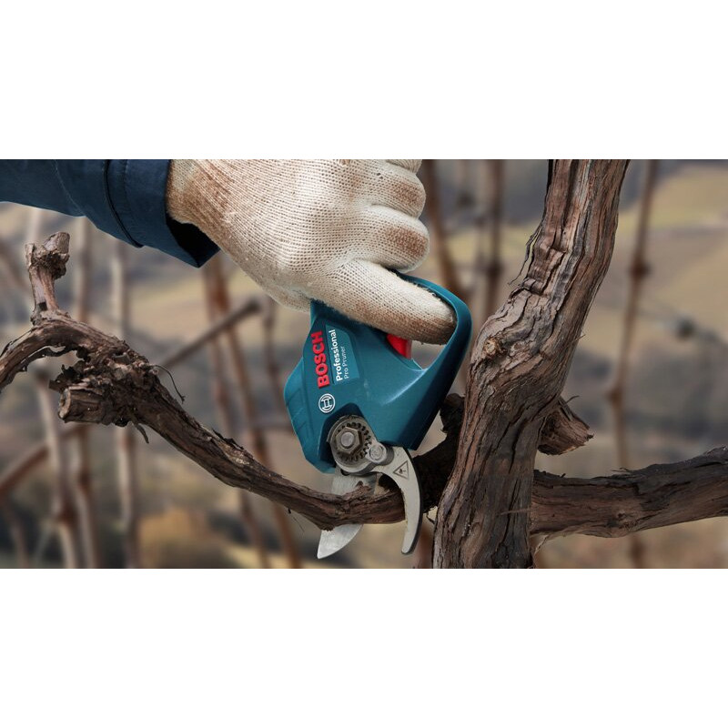 BOSCH Секатор Pro Pruner SOLO акумуляторний, 12В, 3.0 Ач, до 25мм, 1кг (06019K1020)