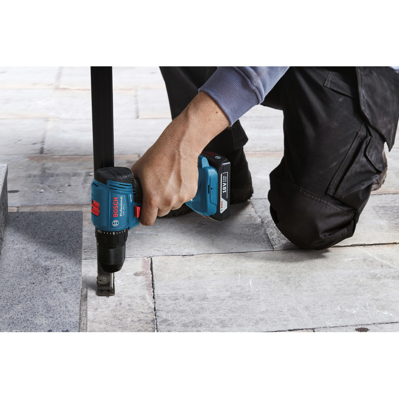 BOSCH Шурупокрут-дриль акумуляторний GSR 185-LI 18В 2х2.0А·год 50Нм 500·1900об·хв 0.9кг (06019K3000)
