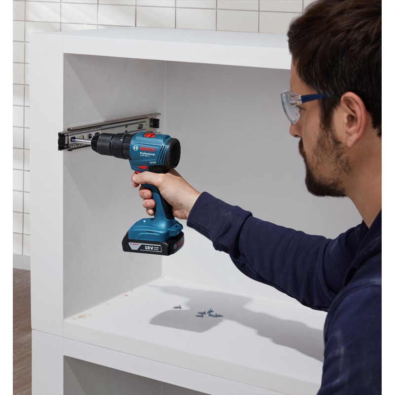 BOSCH Акумуляторний ударний дриль-шуруповерт GSB 185-LI,2 акумулятора 2.0 Ah, ЗП GAL 18V-20, кейс (06019K3100)