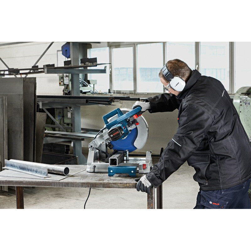 BOSCH Отрезная пила GCD 12 JL (0601B28000)