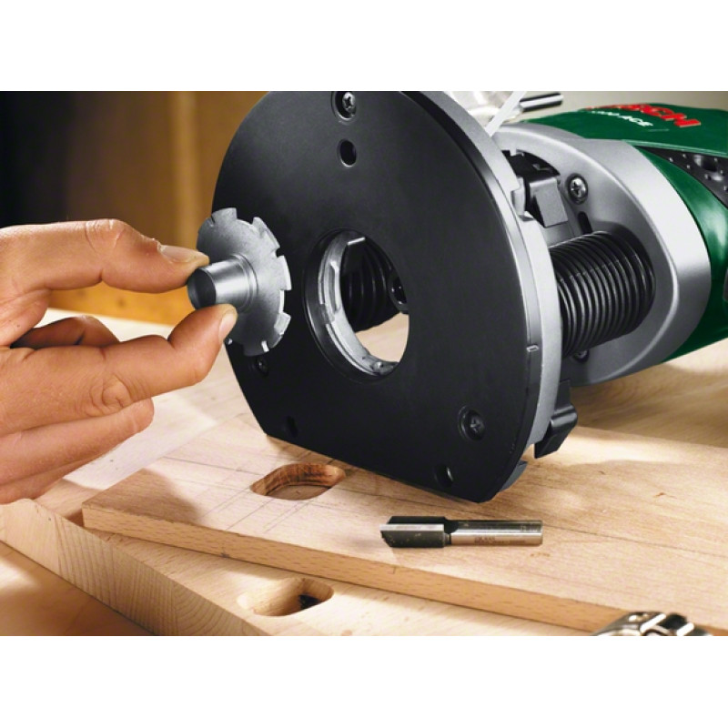 BOSCH Фрезер POF 1400 ACE (060326C820)