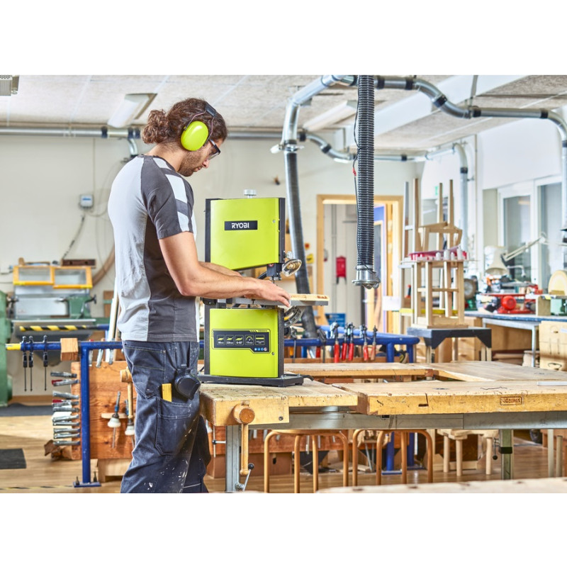 Ryobi Пилка стрічкова RBS904, 350Вт, ВхШ різу 80х230мм, 19.6кг (5133002854)