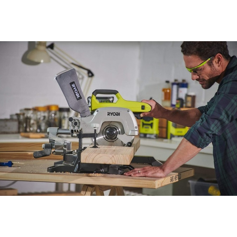 Ryobi Пила торцювальна акумуляторна ONE+ R18MS216-0 18В диск 216мм лазер 14.4кг без АКБ та ЗП (5133003597)