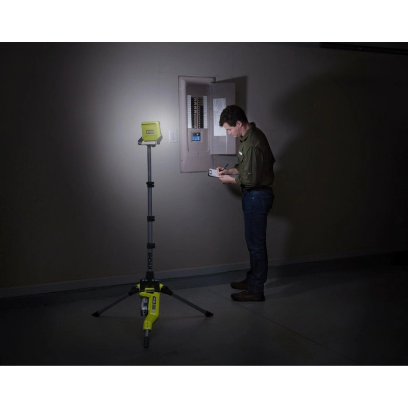 Ryobi Прожектор акумуляторний на штативі ONE+ R18TL-0 18В 2700/1000/500лм 0.6-1.7м 3.2кг (без АКБ та ЗП) (5133004854)
