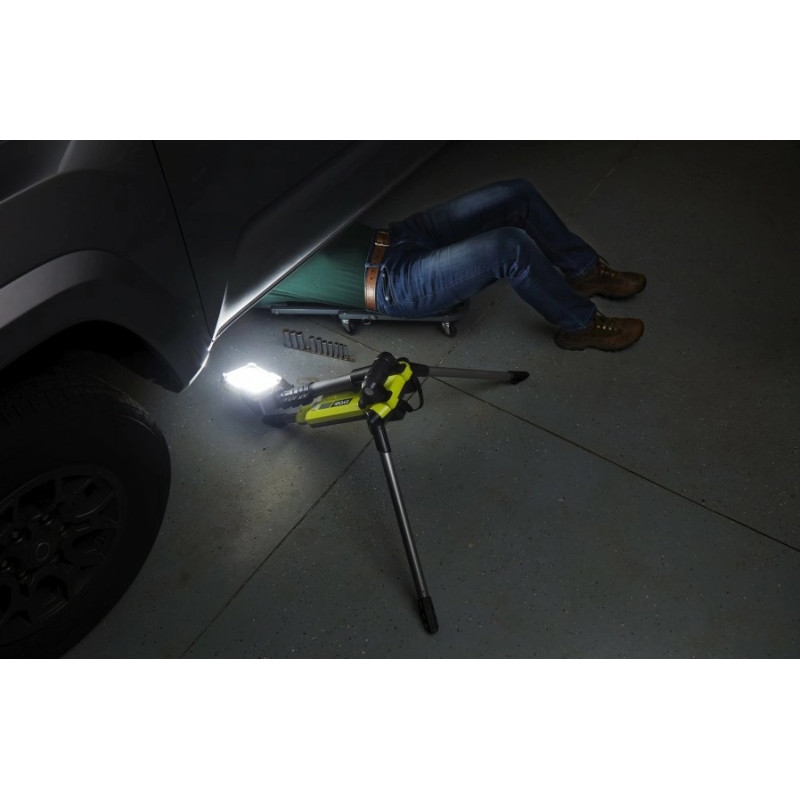 Ryobi Прожектор акумуляторний на штативі ONE+ R18TL-0 18В 2700/1000/500лм 0.6-1.7м 3.2кг (без АКБ та ЗП) (5133004854)