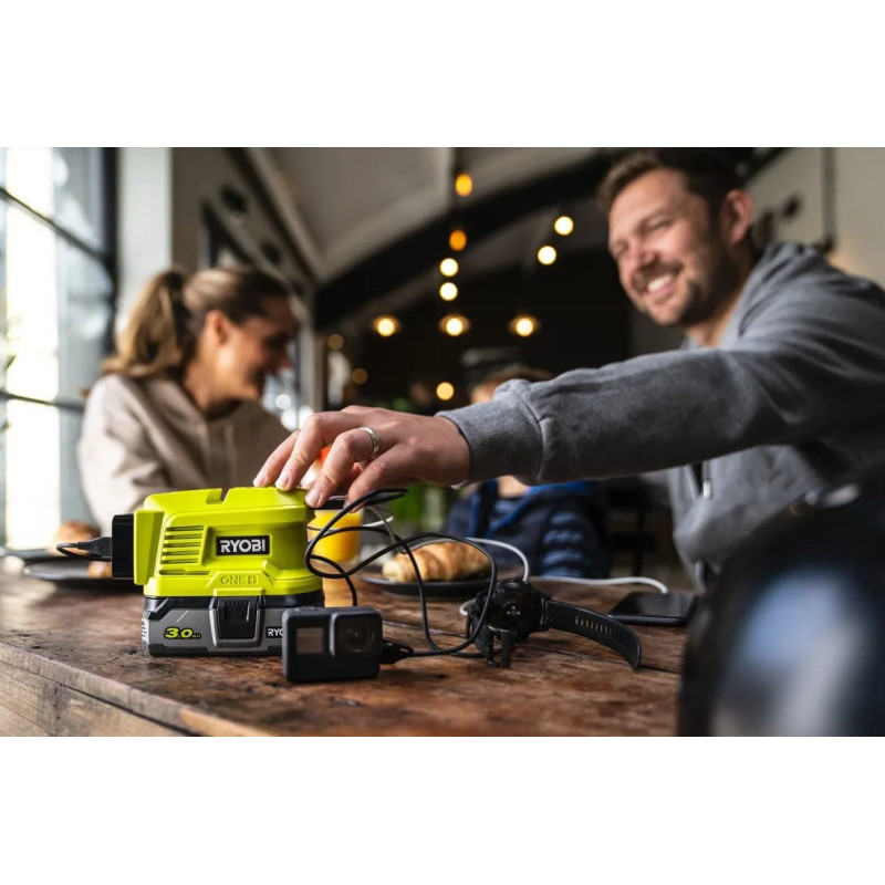 Ryobi Інвертор напруги акумуляторний ONE+ RY18BI150A-0, 220 Вольт, 150Вт/300Вт пікова, (без АКБ та ЗУ) (5133004895)