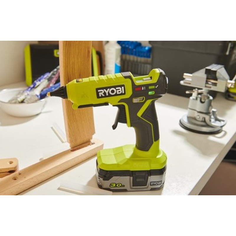Ryobi Пістолет клейовий RGL18-0 акумуляторний ONE+,18В, стрижні 11/12 мм (5133005002)