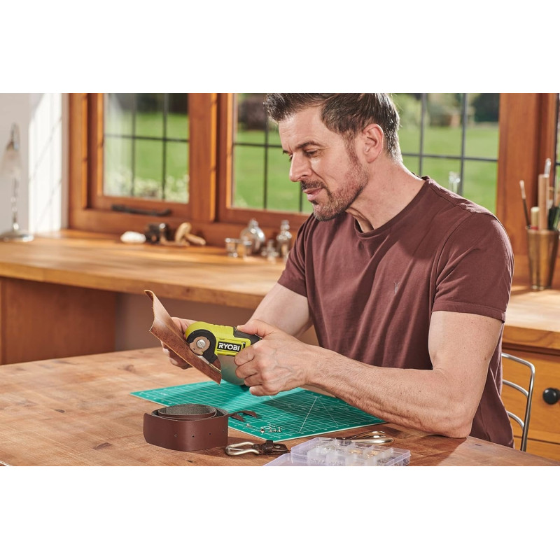 Ryobi Різак акумуляторний USB Lithium RCT4-120G 4В 2А·год рез 6.4мм 270об/хв 0.27кг (5133005639)