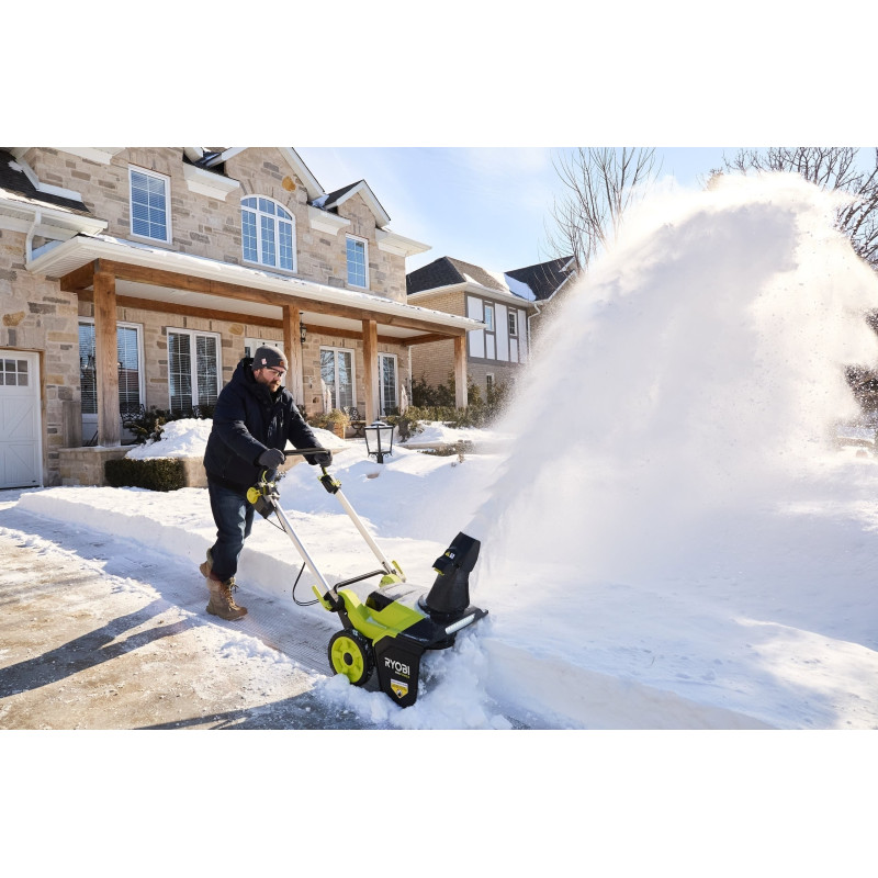 Ryobi Снігоприбиральна машина акумуляторна Max Power RY36STX53A-150 36В 1х5А·год ширина 53см безщітковий двигун викид до 11м висота 35см 25.5кг (5133005723)
