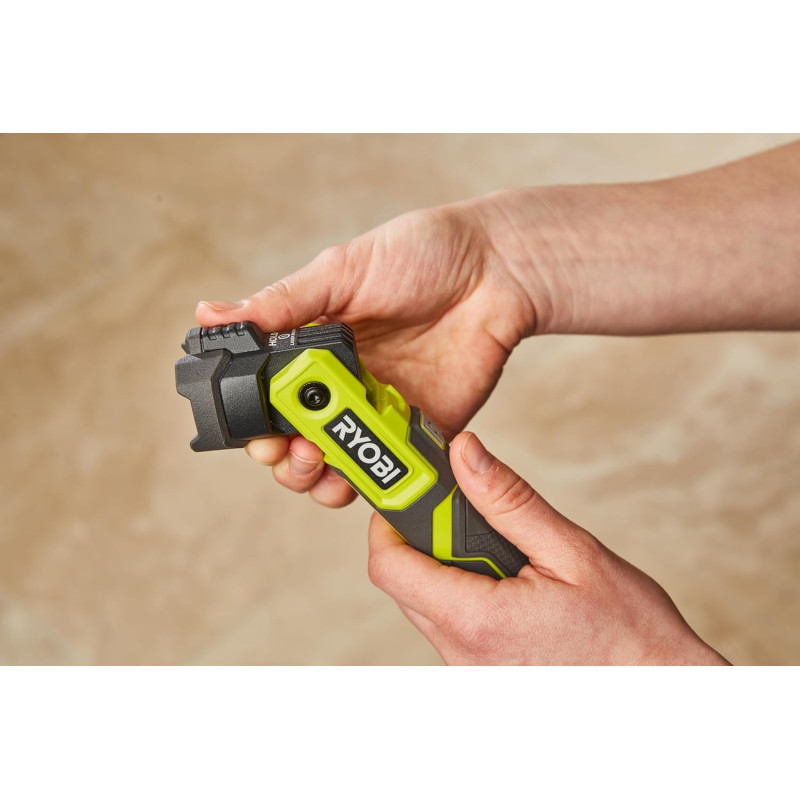 Ліхтар ручний акумуляторний Ryobi USB Lithium RLP4-0, 4В, 640лм, 3 функції освітлення, поворотна головка, магніт (без АКБ та ЗП) (5133006147)