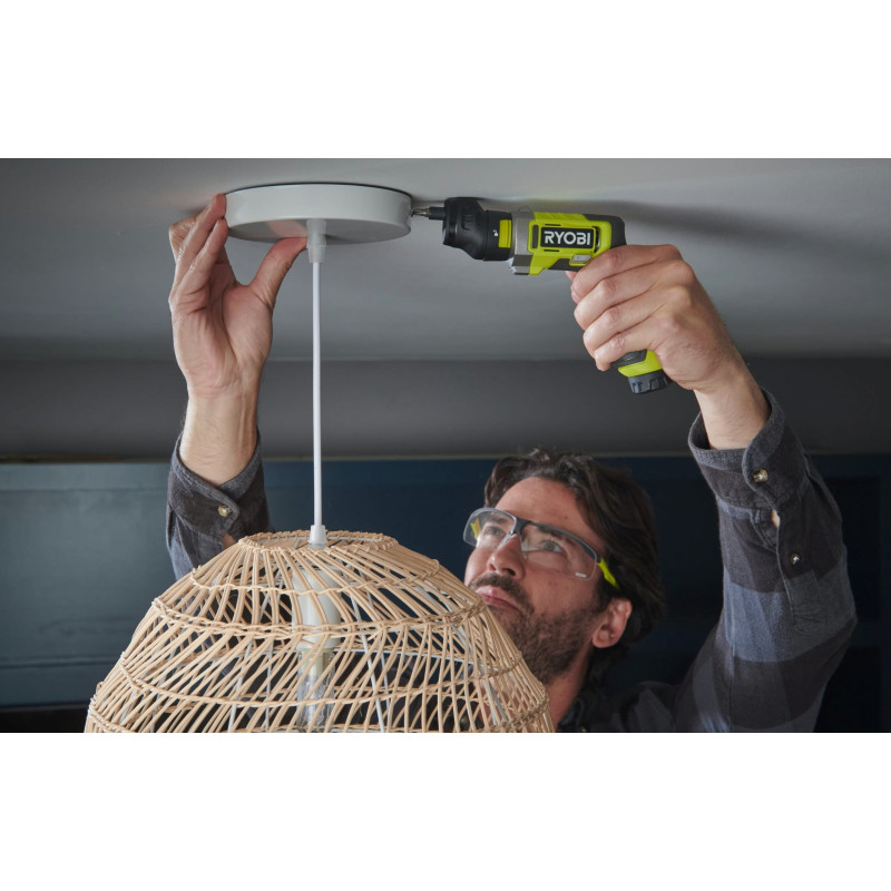 Ryobi Викрутка акумуляторна RSD4-120T 4В USB Lithium акб 1х2А·год 5Нм 200об·хв кейс для зберігання 10 насадок 0.37кг (5133006210)