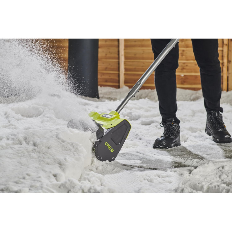 Ryobi Снігоприбирач акумуляторний ONE+ RY18ST25A-140 18В акб 1х4А·год ширина 25см викид 6м глибина 15см 5.3кг (5133006235)