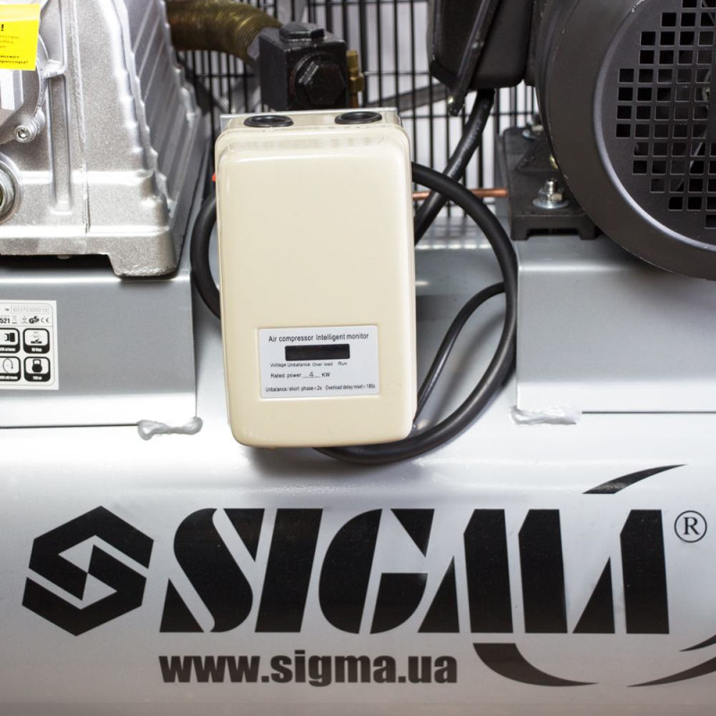 SIGMA Компресор ремінний двоциліндровий 380 4кВт 678л/хв 10бар 100л (7044521)