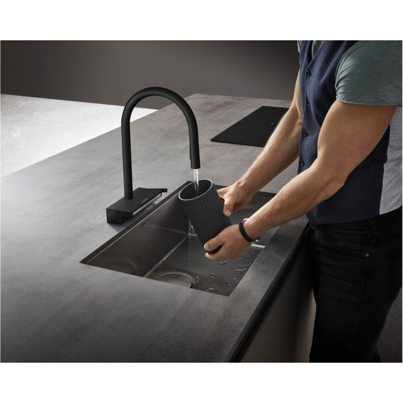 Hansgrohe Змішувач для кухні Aquno Select M81 з витяжним виливом чорний