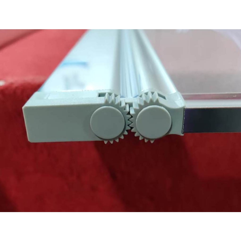 Шторки стеклянные на ванную складные Koer SR BS07-80x140-TR-01 прозрачное стекло Easy Clean 4мм, хром (KR5948)