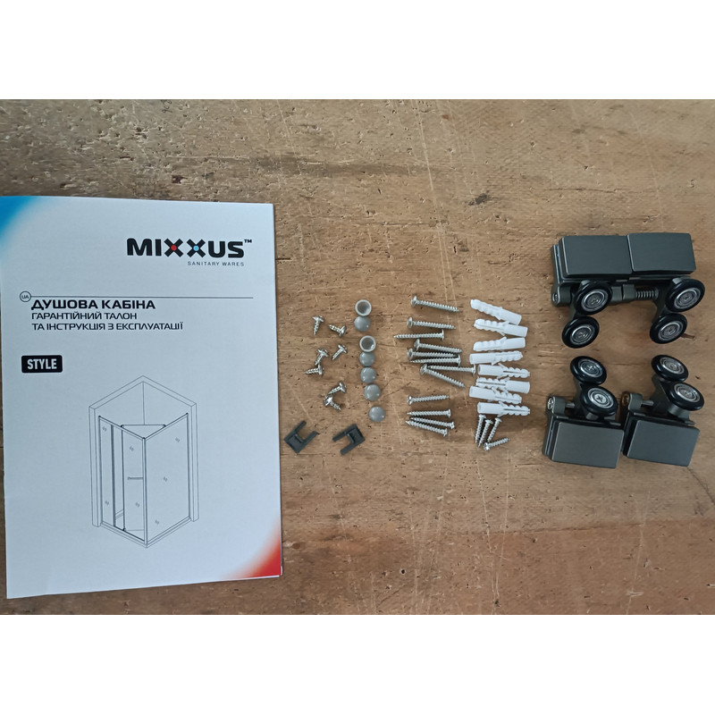 Душова кабіна з низьким піддоном Mixxus Style SCT01-90x90x200-TR Graphite прозоре скло 6мм (MI8432)