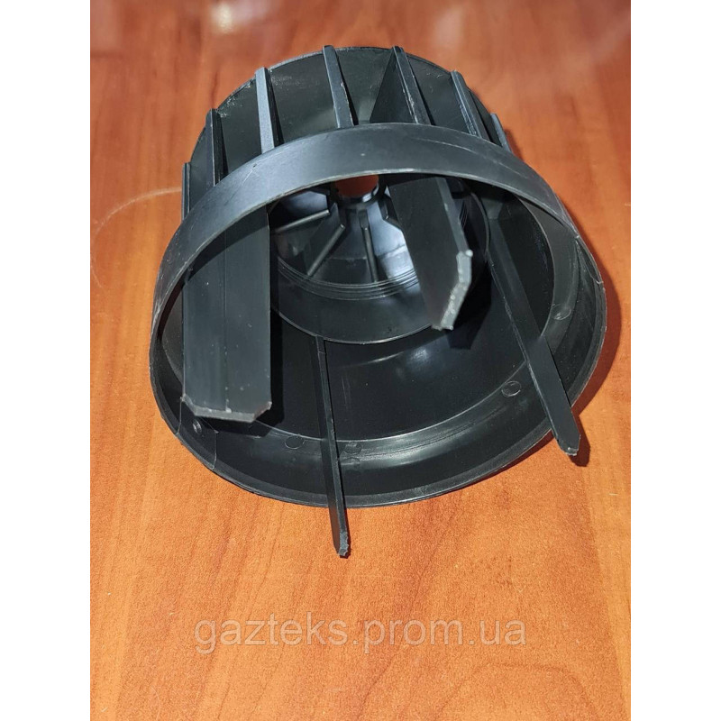 ROCTERM Наконечник на дымоход до газового котла 60/100 (582933107)