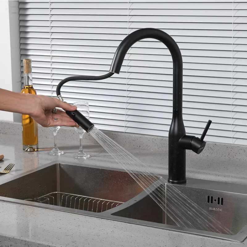 GAPPO Змішувач з висувним виливом для кухні G4398-46, 2 режими, чорний