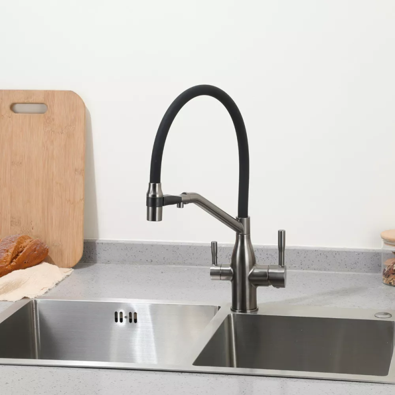 Frap Змішувач для кухні під фільтр F4397-9 з гнучким виливом