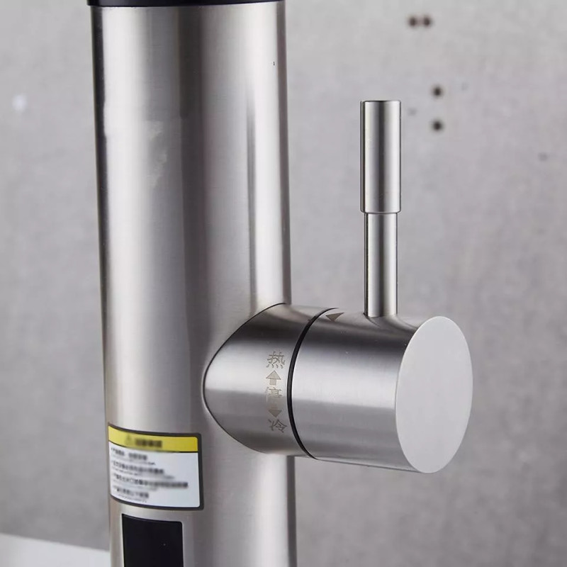 WEZER Проточний водонагрівач SSH-81 з датчиком температури