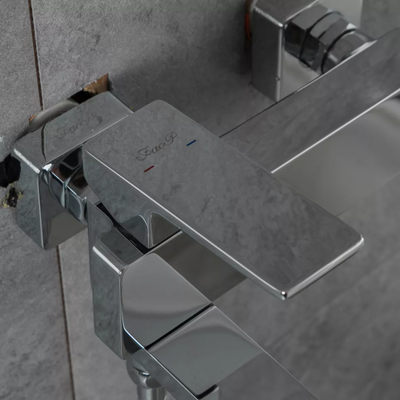 FAOP Змішувач для ванни A3209 з плоским виливом 192 мм, хром.